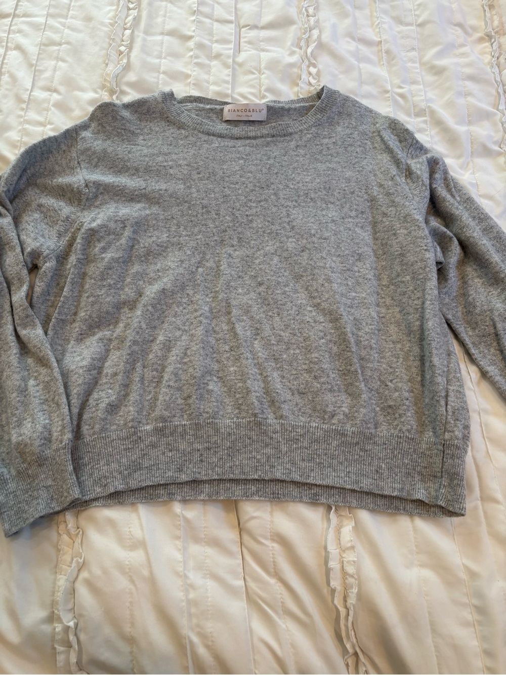 BiancoBlu Women's Gray Crewneck Sweater - Classic Lightweight Pullover